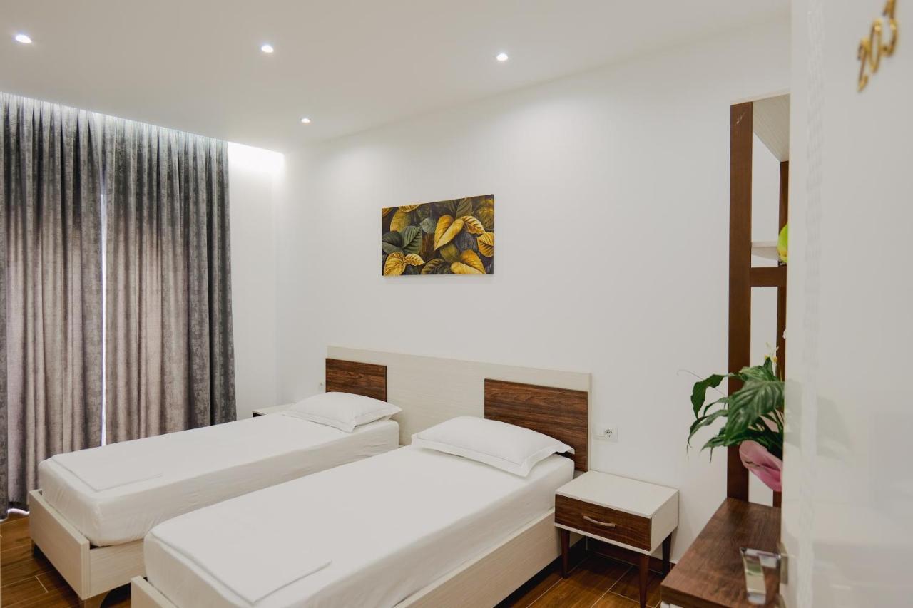 Eden Suites & Apartments ساراندا المظهر الخارجي الصورة